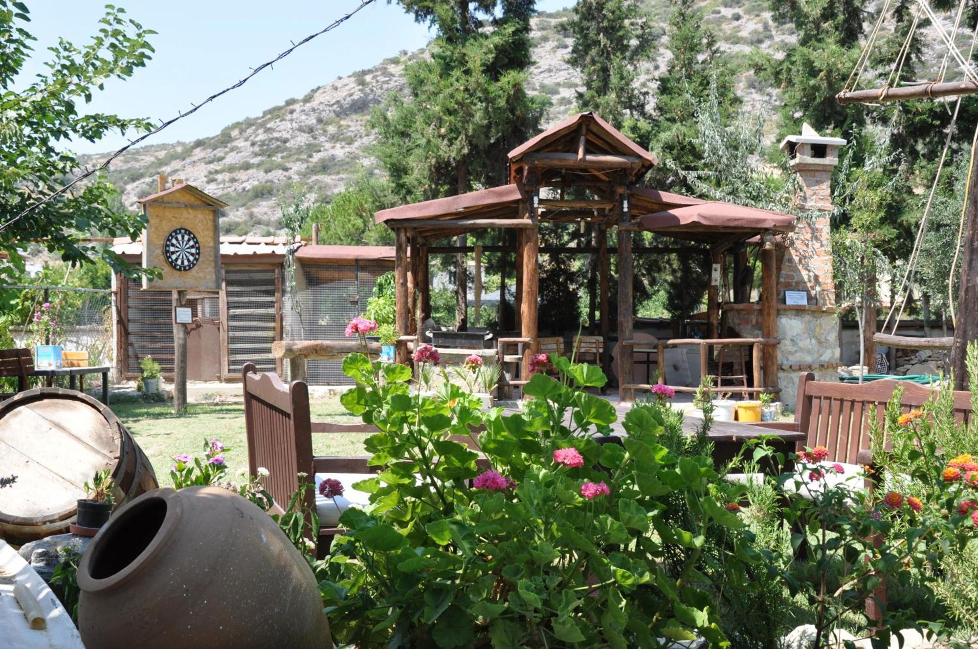 Homestay Mursel Garden