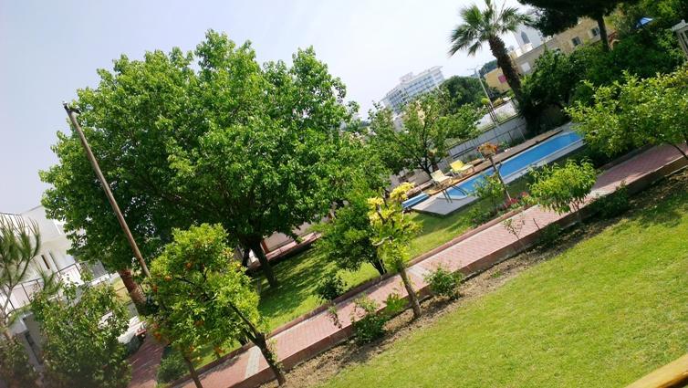 Homestay Mursel Garden