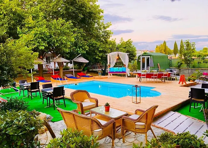 Mursel Garden Hotel