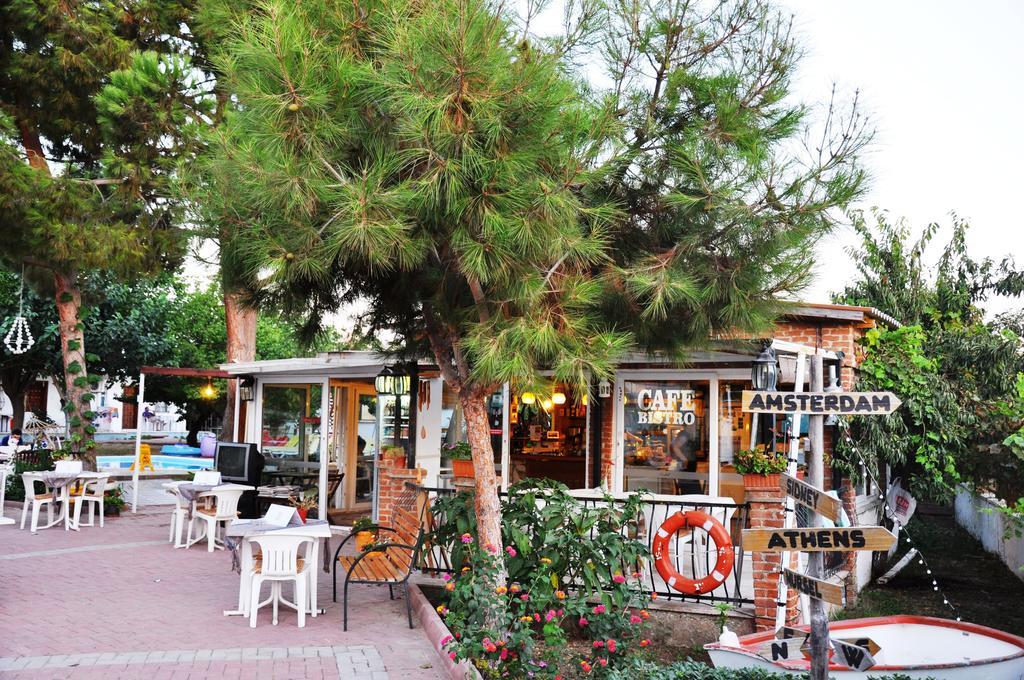 Pansiyon Mursel Garden Kuşadası