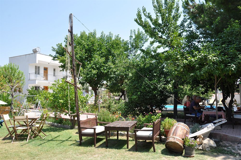 Mursel Garden * Kuşadası